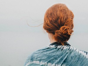 離れたかった父の名字を残しているのは、忘れてないという証なのか