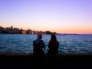 あの夜、恋人でも友達でもセフレでもない特別な関係になった