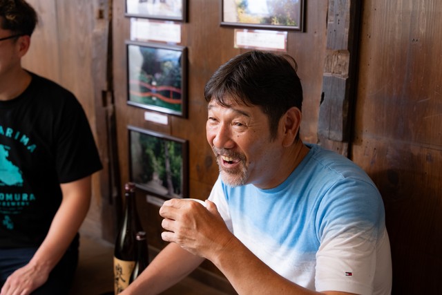 力強い飲みごたえに思わずこの笑顔