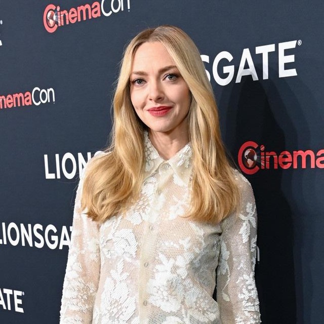 　アマンダ・サイフリッド