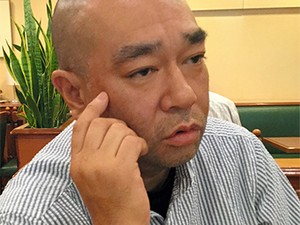 過去への復讐、目指す先には　暴力団専門ライター・鈴木智彦さんインタビュー