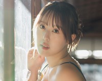 音羽美奈（撮影：藤本和典　ヘアメイク：加藤伶奈（JULLY）　スタイリング：木村美希子）