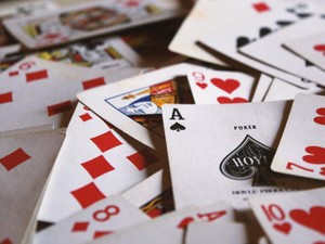 低身長をコンプレックスと感じたことがない。「見た目が第一」を積極的に裏切っていく