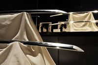 関市内の「関鍛冶伝承館」に展示されている日本刀