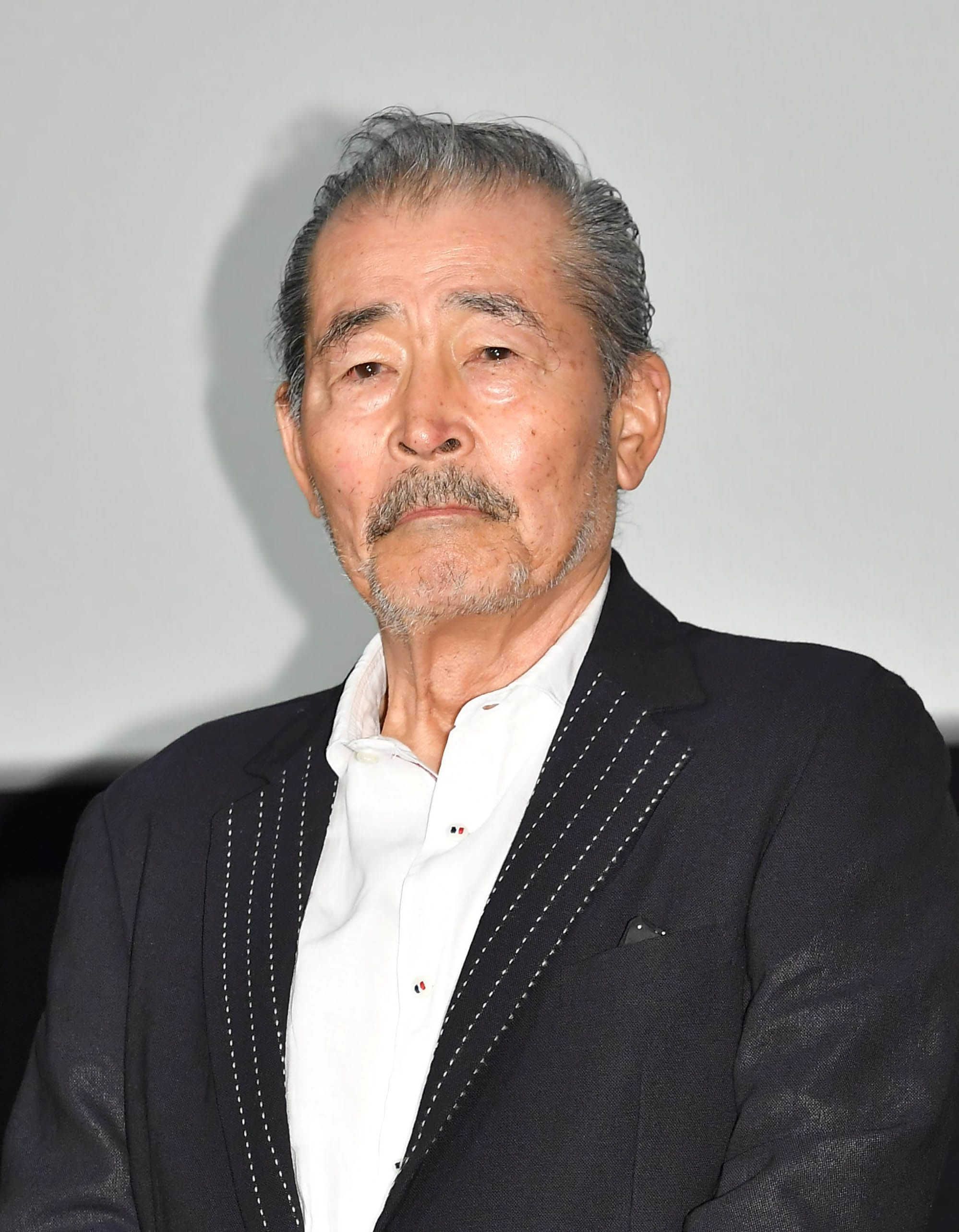 40年ぶりにヒゲ剃った藤竜也84歳「新鮮すぎる」「印象ガラッと」「素敵