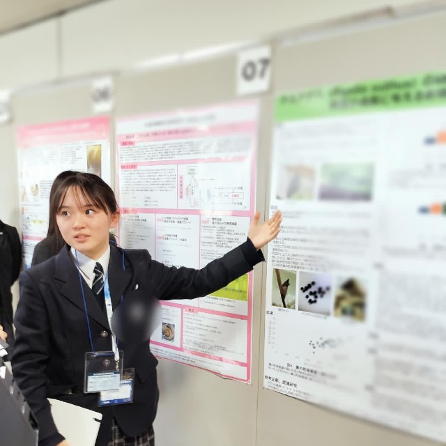 学会発表の様子(中村陽子さん提供)