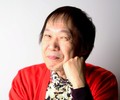ブックデザイナーの祖父江慎さん死去　「伝染るんです。」「こころ」