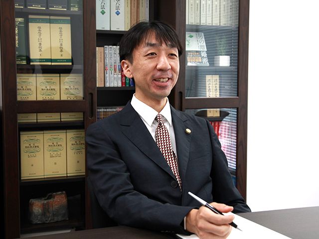 マイタウン法律事務所_相続会議中1_藤澤弁護士