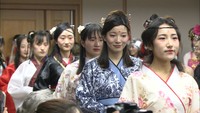 ７つの民族衣装を披露　岡山在住の中国人が「春節」を祝う　