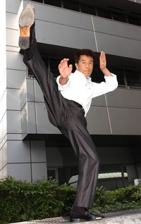 倉田保昭＝2006年