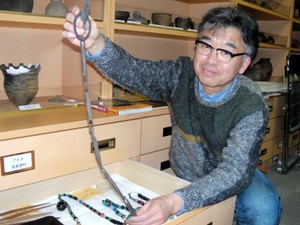 「つながるアイヌ考古学」　日本社会を下支えした「躍動する交易民」出土品から迫る