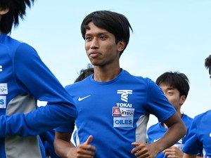 ラグビー - 京都産業大・辻野隼大共同主将 走れるBK陣をまとめ