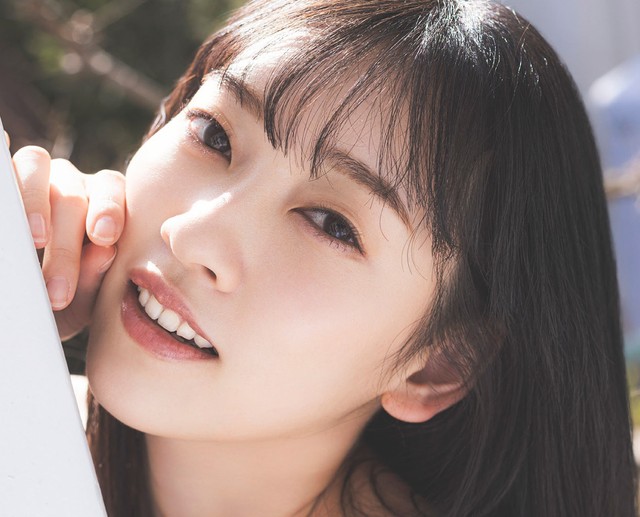 三木優彩（提供／週刊SPA!編集部　撮影／TOYO　ヘアメイク／萩村千紗子　スタイリング／野田陽子（ミタケイショウ））