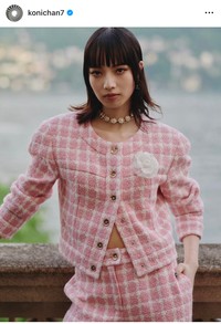 小松菜奈（@konichan7）さんのインスタグラムより