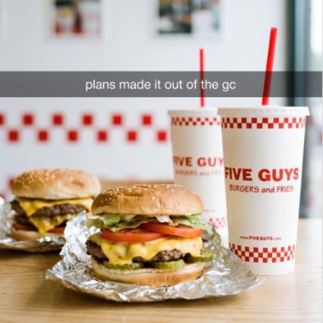ファイブガイズのインスタグラム@fiveguysより