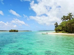 「一人旅で自分と向き合える」という勧めに従い、与論島で見つけた私