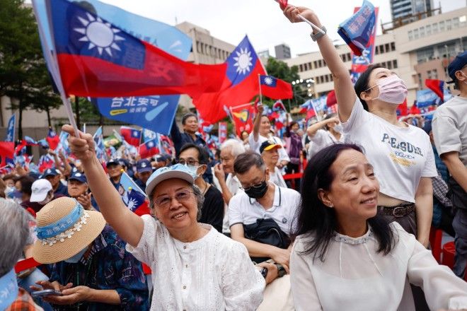 Taiwan rebuffs China’s post-war ‘restoration’ commemorations | The Asahi ...