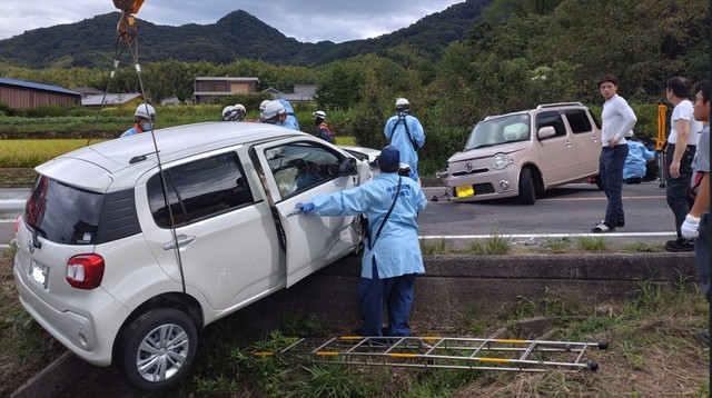 香川県まんのう町の事故（視聴者提供）