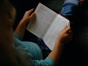 「なに読んでいるの？」話しかけてくれた本と、友達に話しかけた私