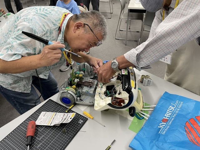 エンジニアがボランティアで集結し修理