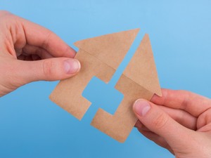 分割できない遺産、どう分ける？　不動産の換金や代償金での解決も