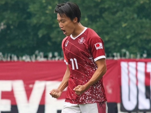 サッカー - 早大・山市秀翔と慶應大・角田惠風 小学生時代からの