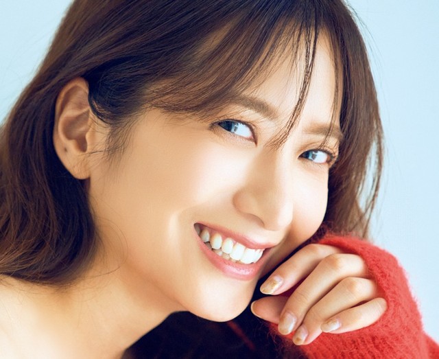 笹崎里菜(C)光文社/週刊FLASH 写真◎神藤 剛