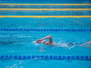 思春期に恥ずかしい、着替えや生理の申告。プールの授業が苦手だった