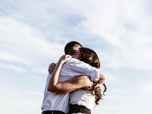 休んだからこそ実った恋。「もう少し生きたい」と思えた彼とのハグ