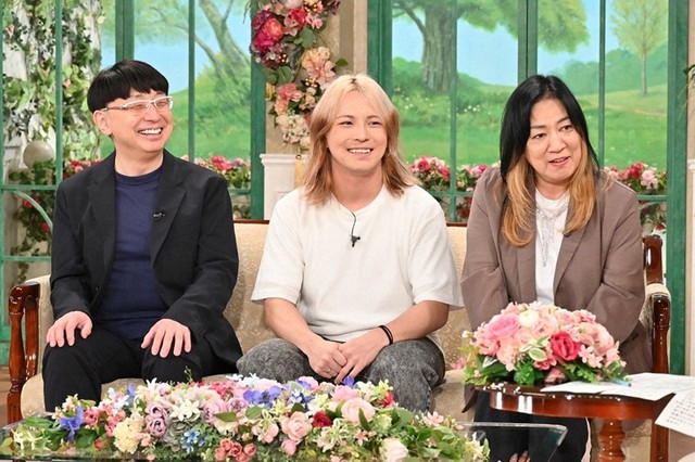 現在アメリカ留学中の木下大維志さん（中）と、父の木下博勝さん、母のジャガー横田さん