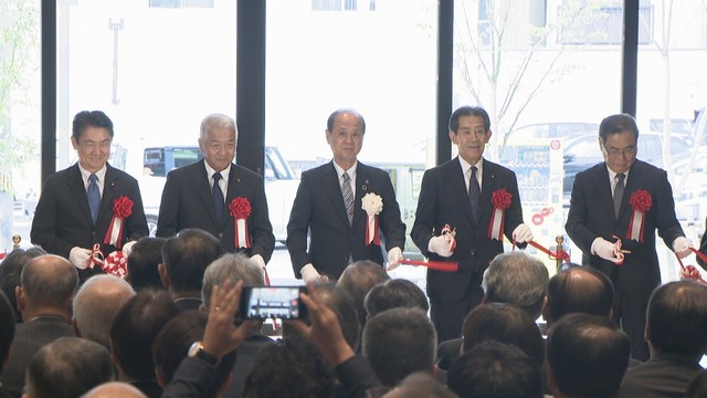 岡山市役所の新庁舎　落成式