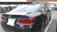 オートバイが衝突した乗用車　岡山南警察署