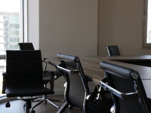 猜疑心を持って受けた企業の面接。ここで働きたいと思えなかったけど