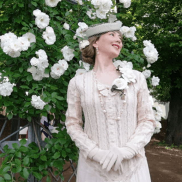 50代ならではの「大人エレガント」な着こなし／あすかさん（@asukawwide1225）提供