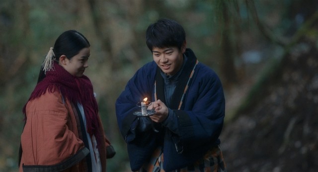 蒼戸虹子と黒崎煌代