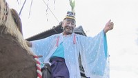 仮装と化粧で練り歩く「ひょうげ祭り」　香川・高松市