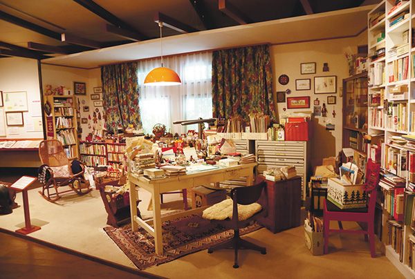 ジブリ美術館で新展示、『ぐりとぐら』生んだ作家の仕事部屋をのぞこう