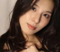 相楽伊織 写真集『Afternoon Blur』（撮影：西條彰仁、価格：2200円（税込）、発行：ワニブックス）