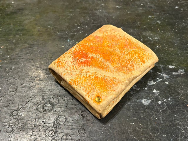 なんとか元のお財布の形に（Grande uomoさんXより）