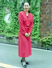 床嶋佳子＝1993年