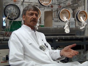 核の犯罪に備えるプロ集団　知られざる「核鑑識」の世界