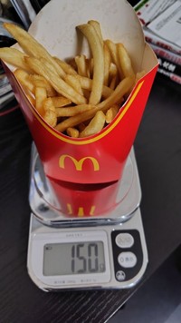 Lサイズの重さ。Mサイズと同等の量に…。 ※ぷーかさん提供