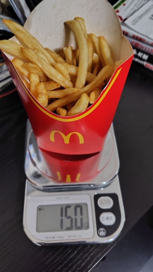 Lサイズの重さ。Mサイズと同等の量に…。 ※ぷーかさん提供