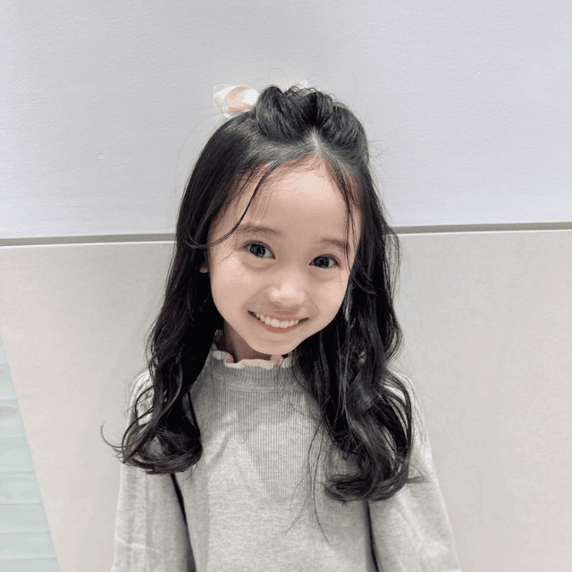 泉谷星奈（いずたにらな） (@i_rana_ta)さんのインスタグラムより