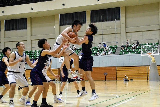 全国高校総体バスケ山梨県大会2022