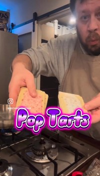 アメリカの定番の朝食「ポップタルト」／Aruchanさん（@aruchansenseinichijo）提供