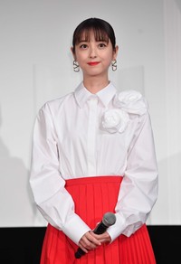 佐々木希さん　2021年　映画「リカ」イベント