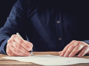 遺言書の作成　トラブルの元になることも