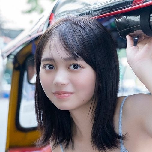 蓬莱舞 2nd写真集より=撮影／佐藤佑一Ⓒ光文社 