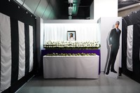 東京・渋谷で開催される龍が如くの「冠婚葬祭」展